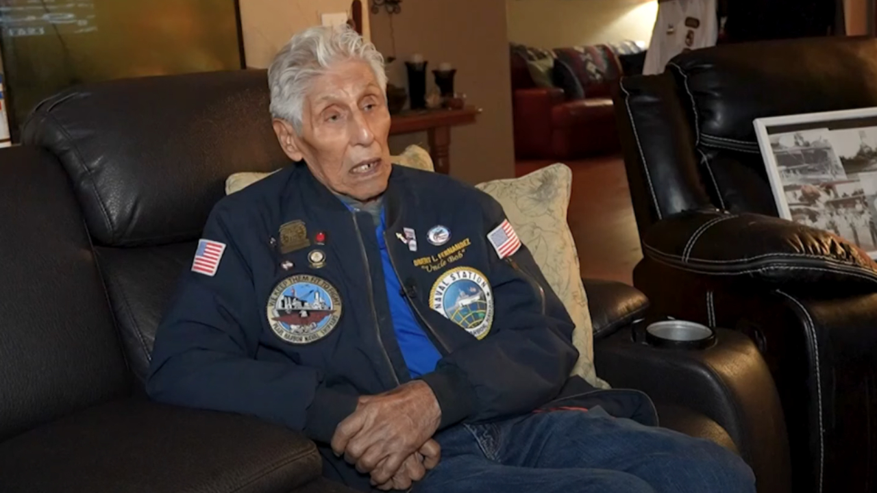 Sobrevivente do bombardeio de Pearl Harbor morre aos 100 anos