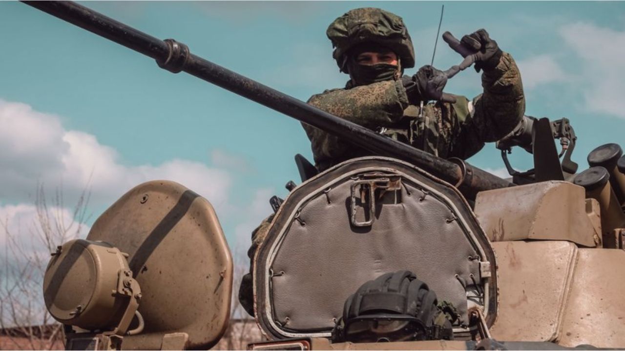 Brasileiro é acusado de torturar e matar soldados russos