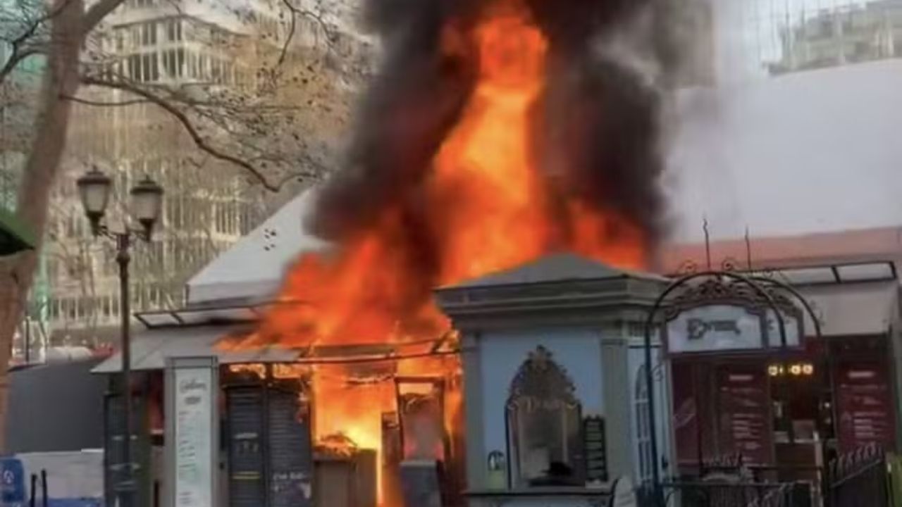 Vila de Natal é atingida por grave incêndio em Nova York