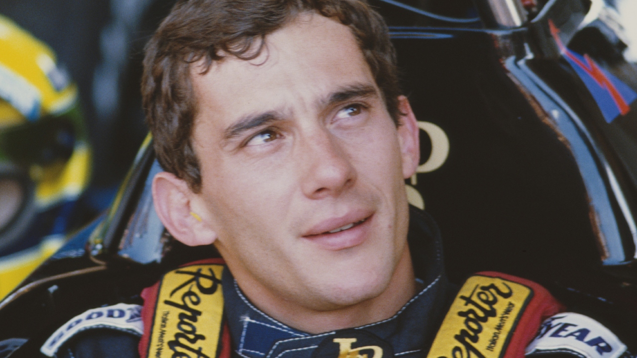 Como Senna reagiu aos boatos infundados sobre sua orientação sexual?