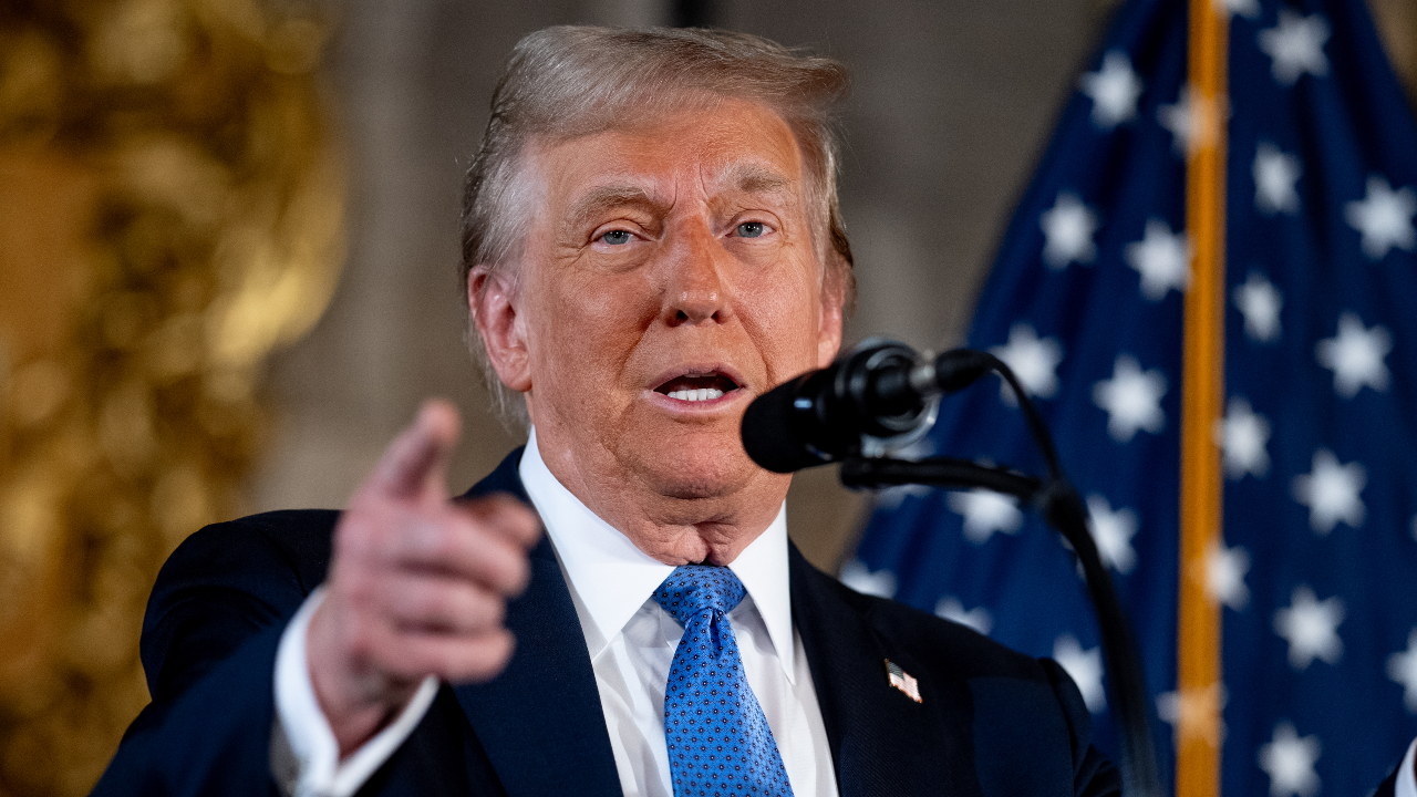 Trump planeja acabar com direito à cidadania a nascidos nos EUA