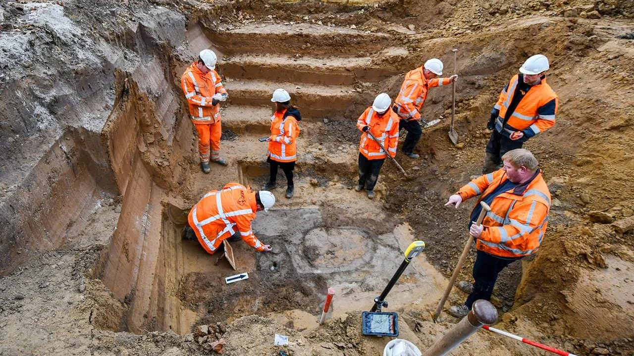 Túmulo de 2.000 anos de soldado romano é descoberto na Holanda
