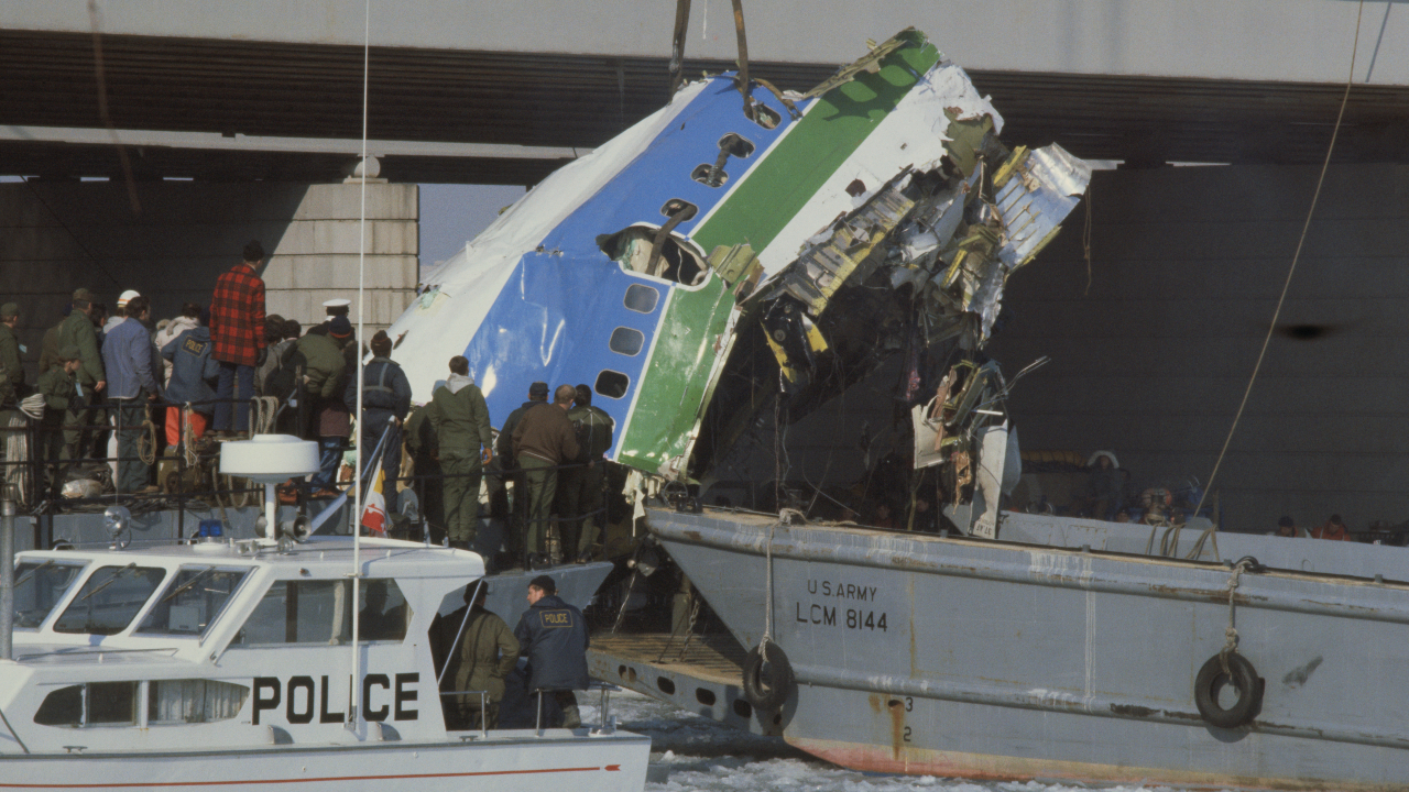 Em 1982, outro avião caiu no rio Potomac, em Washington