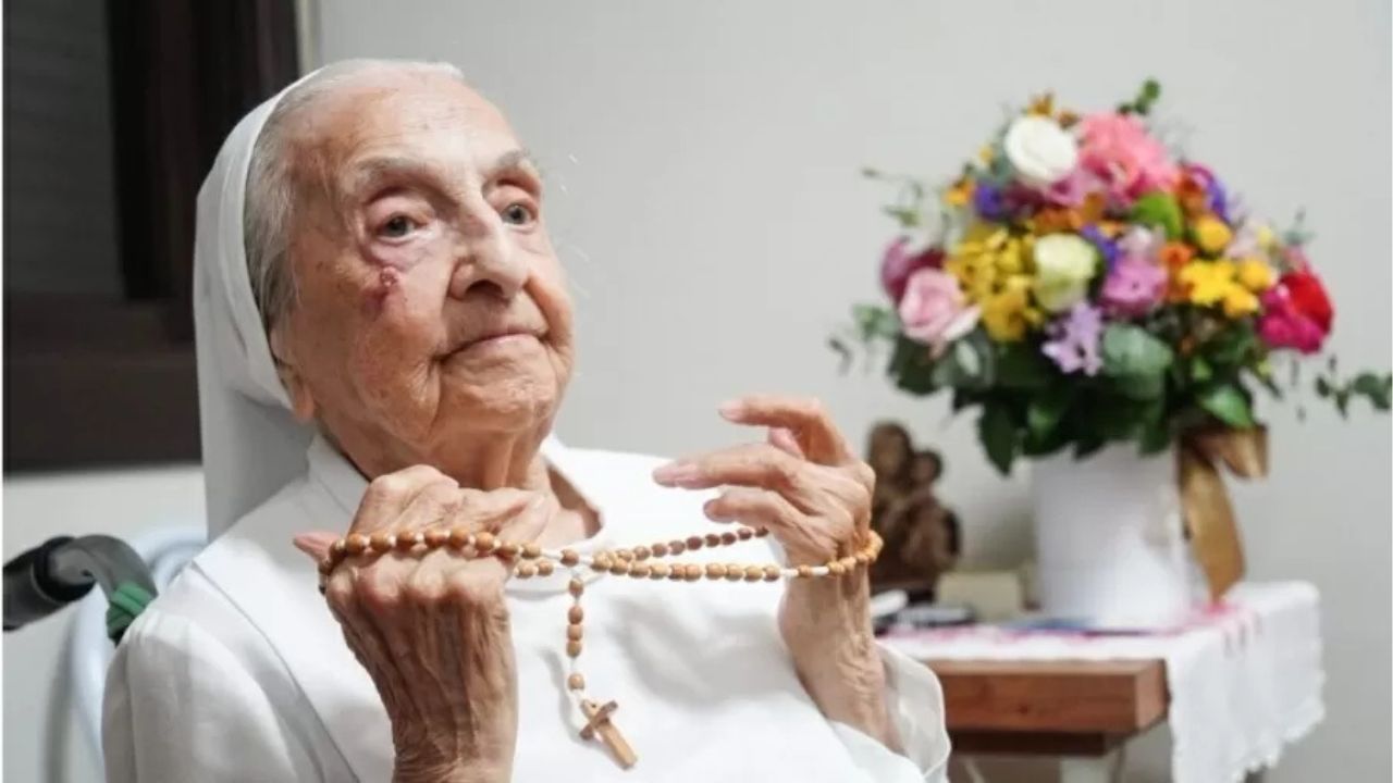 Freira brasileira é apontada como pessoa mais velha do mundo