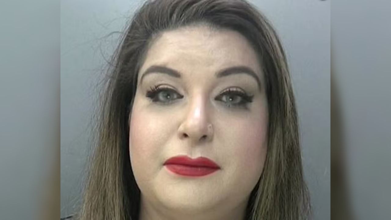 Mulher é presa após aplicar golpe em amiga fingindo ser ‘homem bonito’