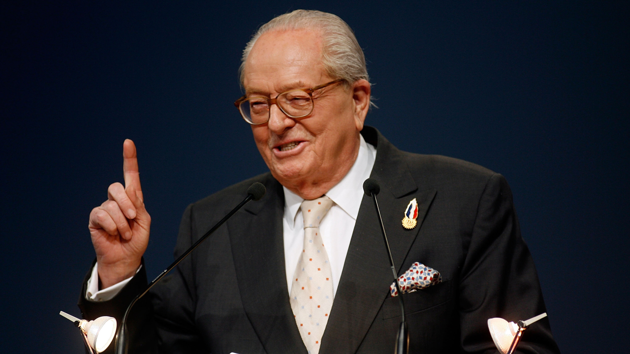 Jean-Marie Le Pen: líder da extrema-direita da França morre aos 96 anos