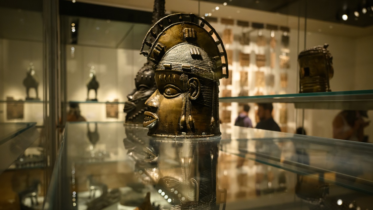Holanda anuncia devolução de artefatos culturais à Nigéria