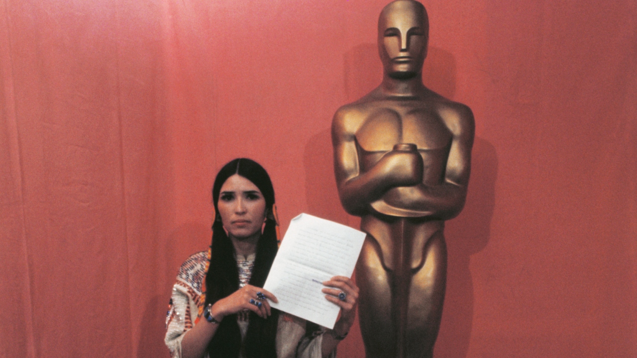 Sacheen Littlefeather: atriz indígena foi humilhada no Oscar em 1973
