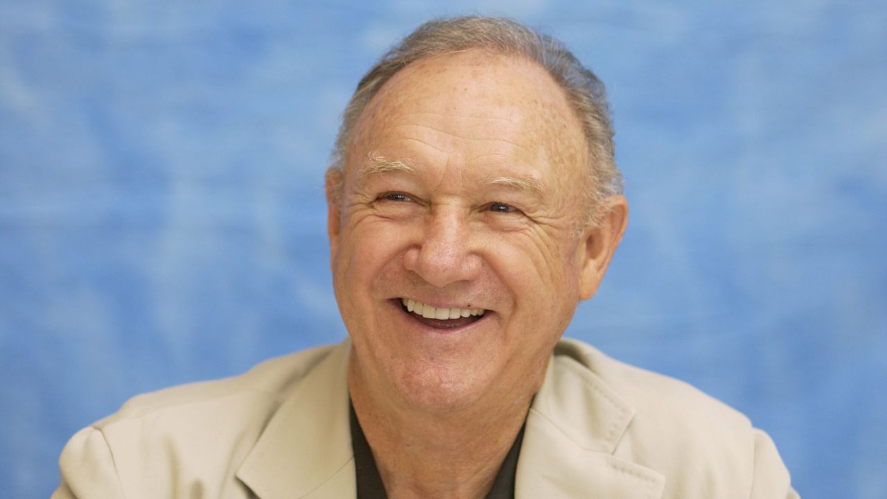Gene Hackman teria morrido 9 dias antes de ser encontrado, revelam autoridades