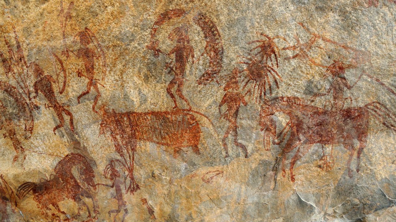 Linguagem humana teve origem há 135 mil anos, sugere estudo