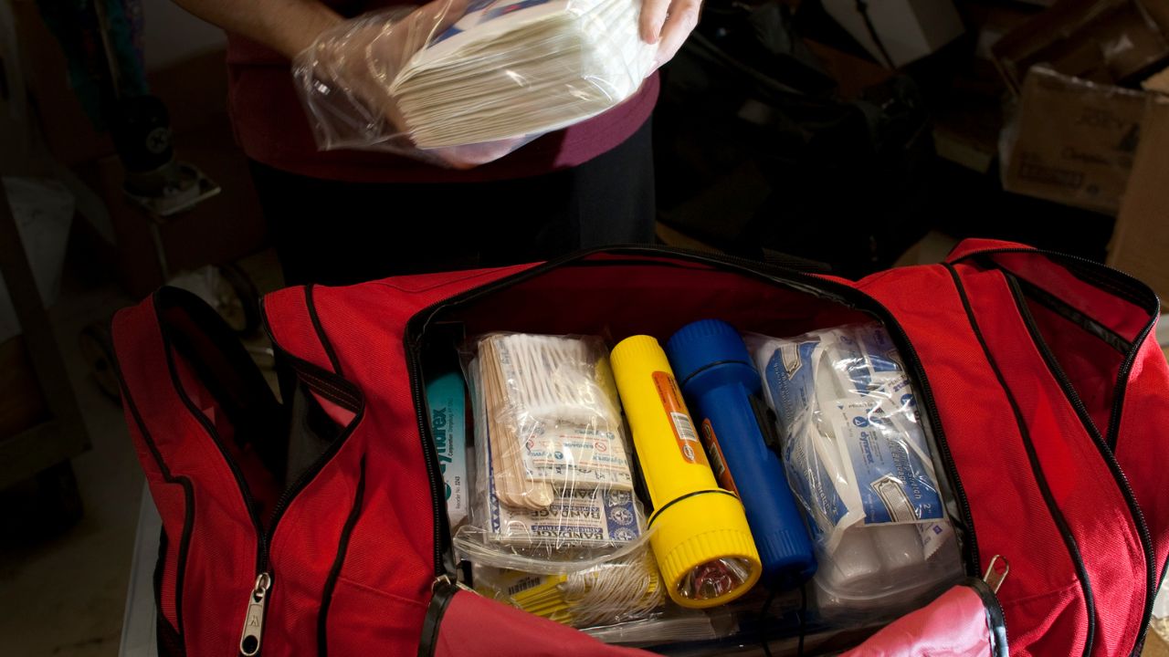 União Europeia recomenda ‘kit de sobrevivência’ de 72 horas contra crises