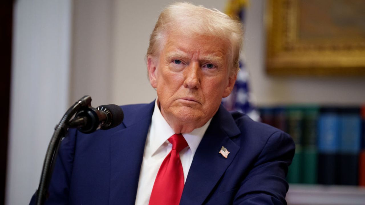Trump diz que Canadá será poupado de tarifas caso se torne 51º estado americano
