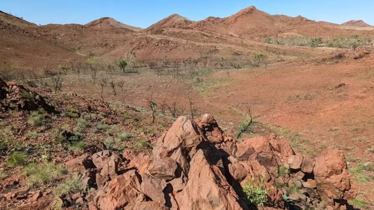 Cratera de impacto mais antiga do mundo é encontrada em deserto na Austrália