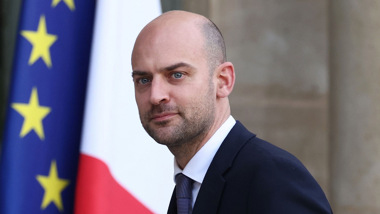 Guerra na Ucrânia: ‘Linha de frente se aproxima’, alerta ministro francês