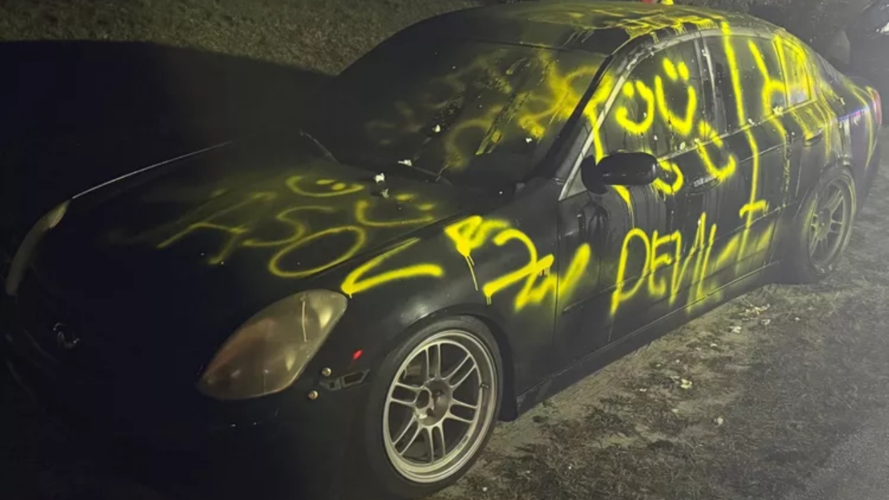 Mulher vandaliza carro errado ao tentar se vingar do ex-namorado