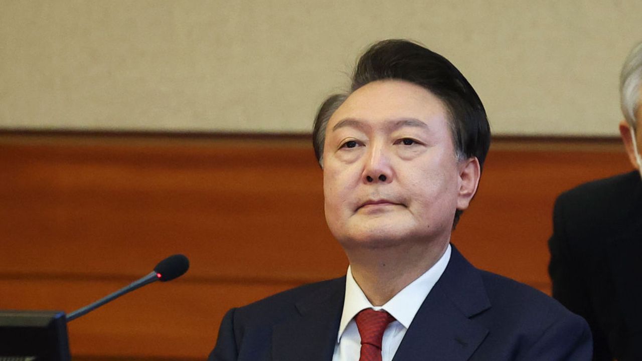 Justiça da Coreia do Sul anula prisão de presidente destituído