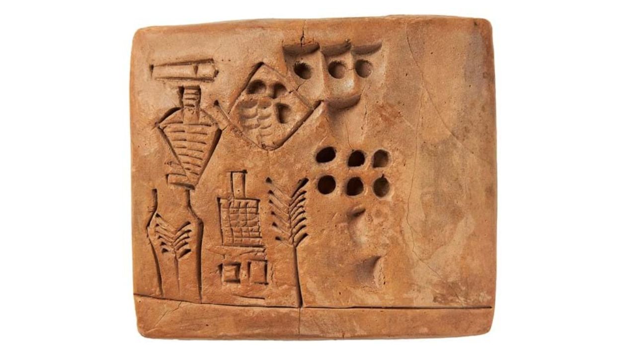 Recibo de cerveja de 5 mil anos possui a primeira assinatura da história