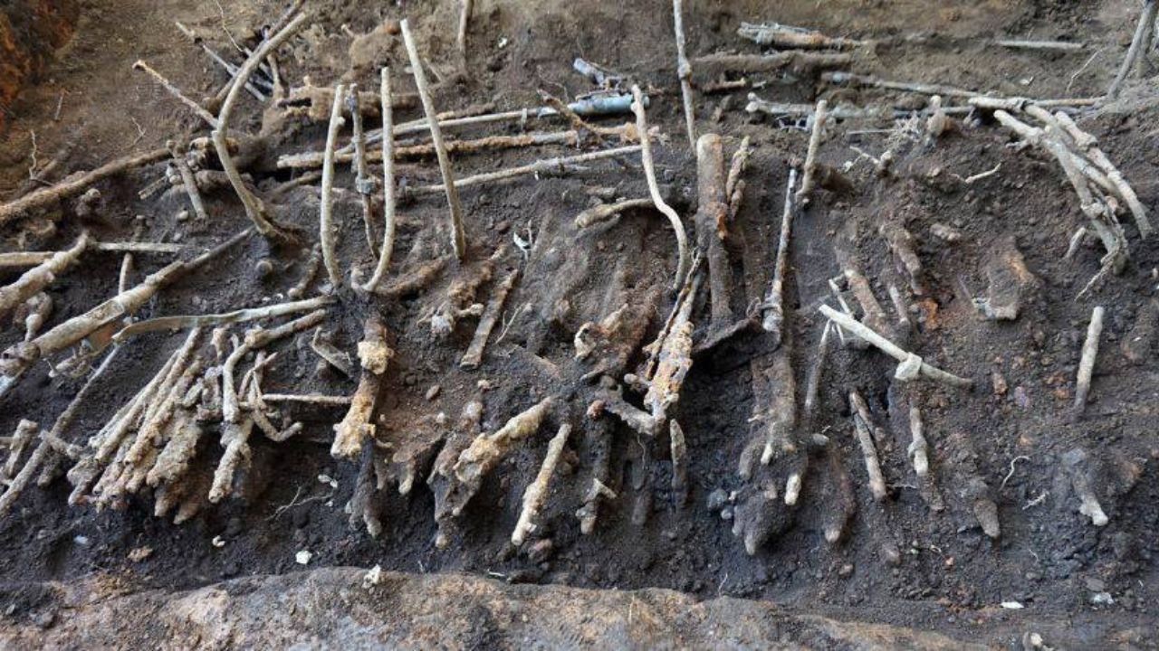 Relembre a descoberta de armas da Segunda Guerra enterradas sob escola no Japão