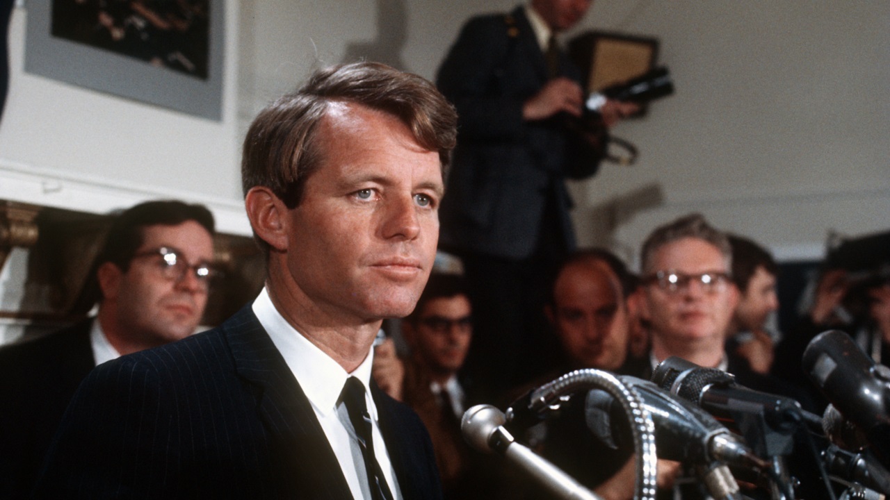 Mais de 10.000 páginas sobre assassinado de Robert Kennedy são reveladas