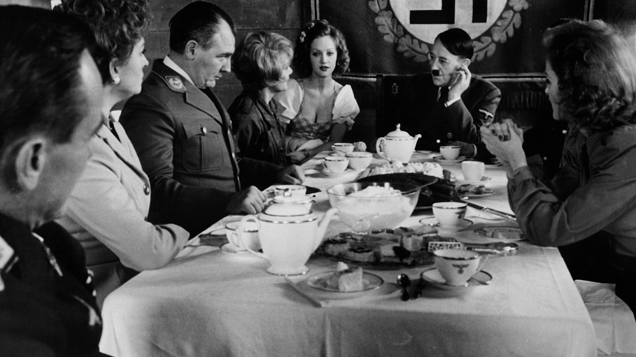 Os relatos do primeiro soldado britânico a entrar bunker de Hitler: ‘Cheiro terrível’