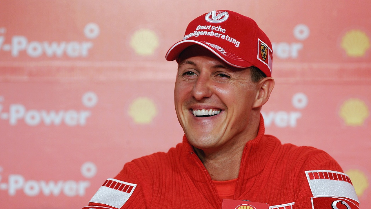 Filha de Michael Schumacher anuncia nascimento da neta do ex-piloto