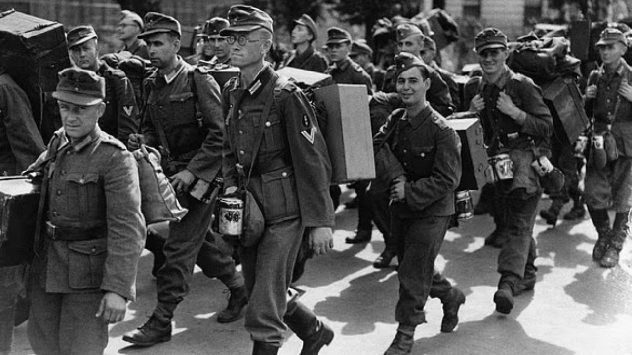 Revelados os rostos dos britânicos vítimas do Holocausto Nazista