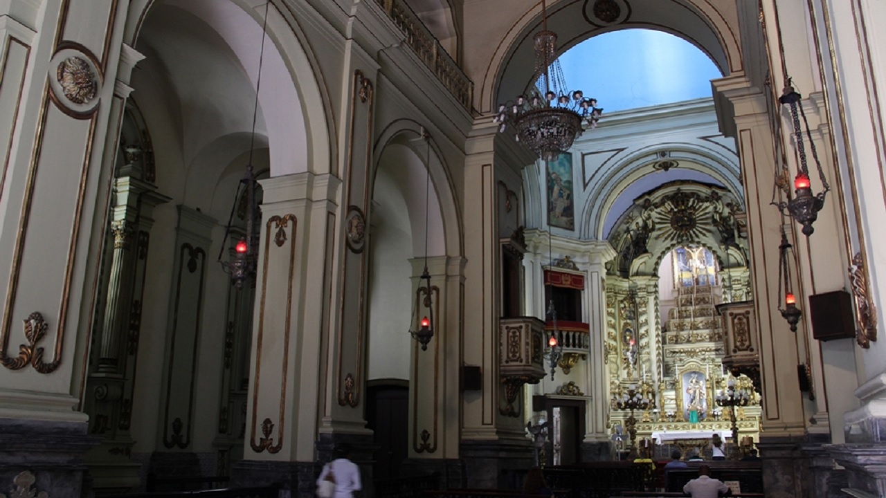 Rio de Janeiro: infestada de cupins, igreja do século 19 está ameaçada