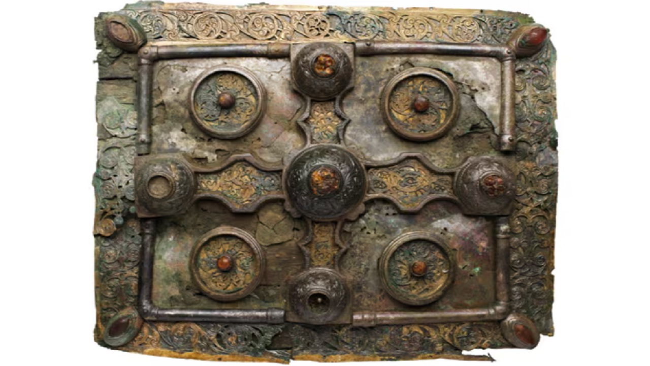 Manuscritos retornam à Irlanda um século após ‘fuga’ por ataques vikings