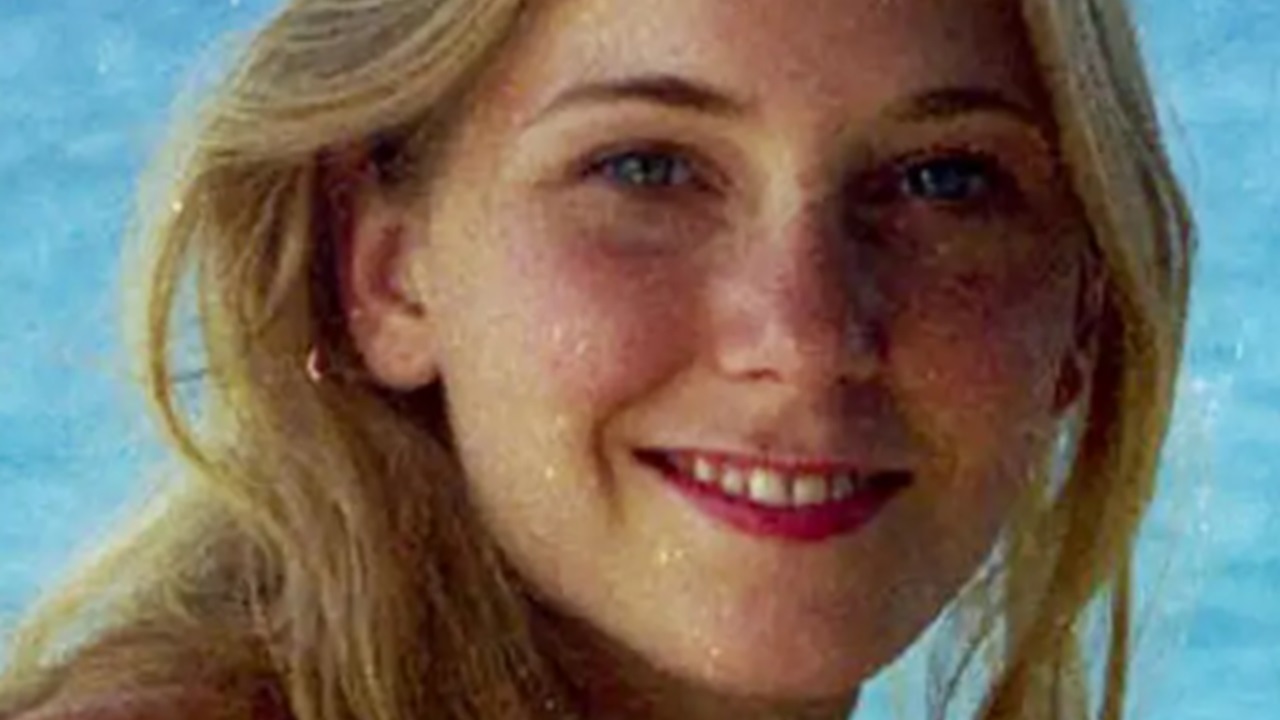 Família de Virginia Giuffre revela bilhete encontrado após sua morte