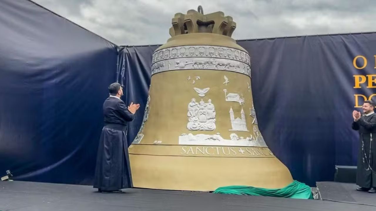 Vox Patris, o maior sino que badala no mundo, inicia peregrinação pelo Brasil