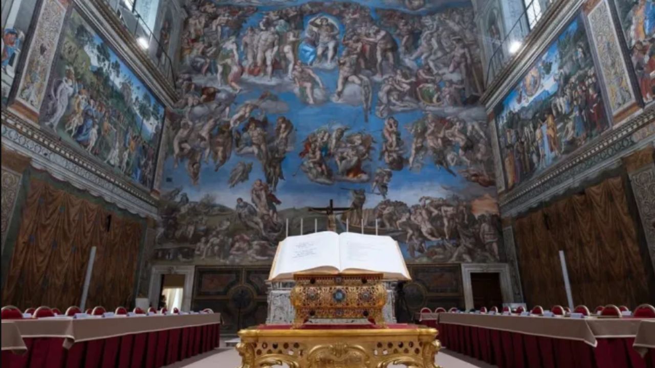 Conclave: Vaticano divulga imagens da Capela Sisitina para escolha do novo papa
