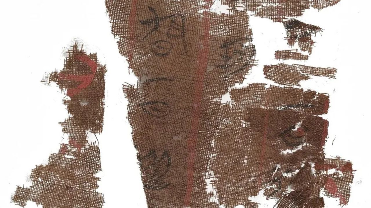 Manuscritos de 2.300 anos contrabandeados para os EUA são devolvidos à China
