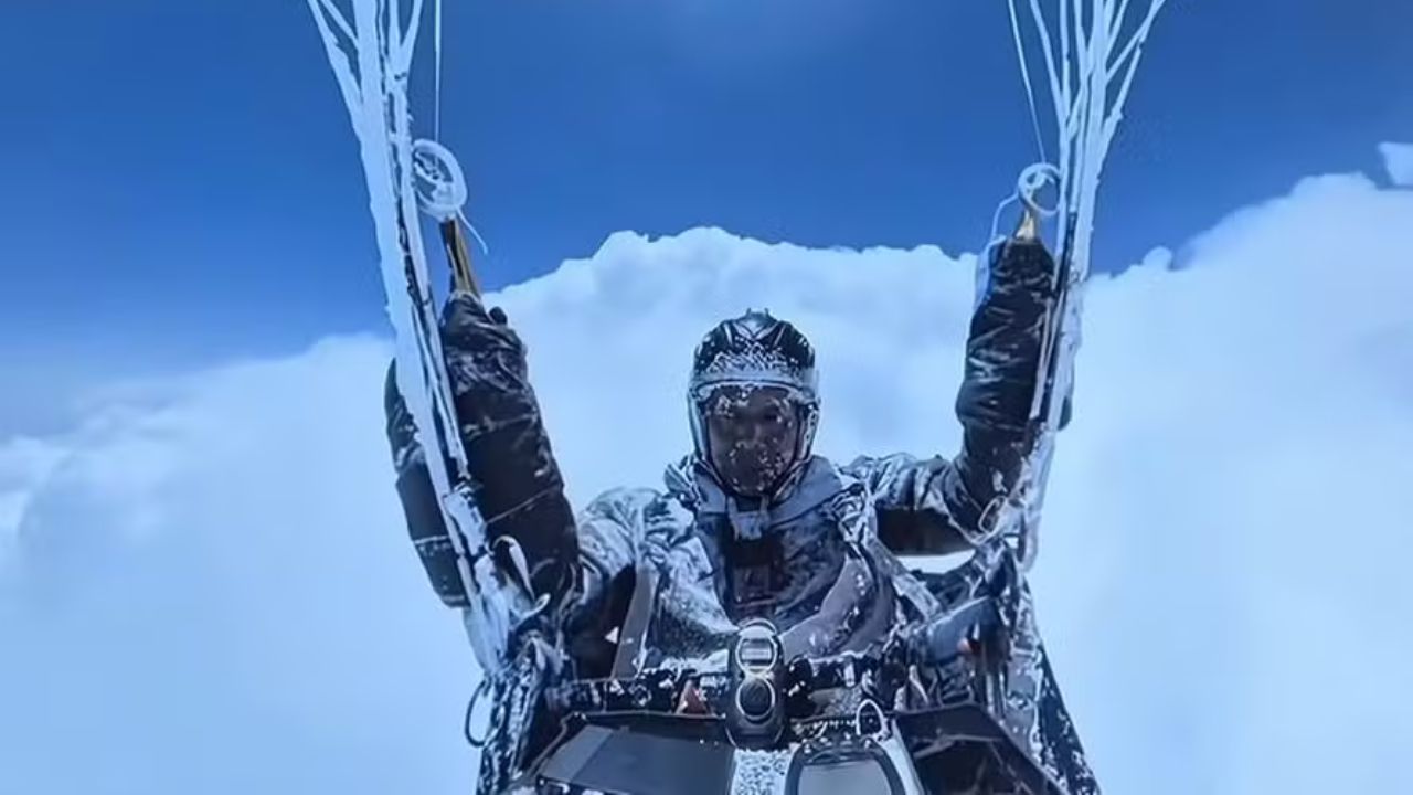 Homem em parapente sobrevive ao ser sugado por nuvem e ficar coberto de gelo