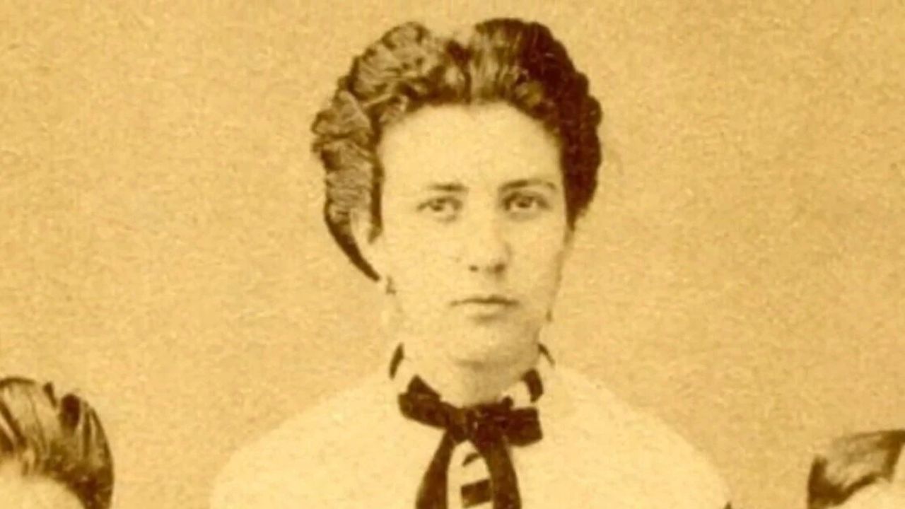 Eufrásia Teixeira Leite