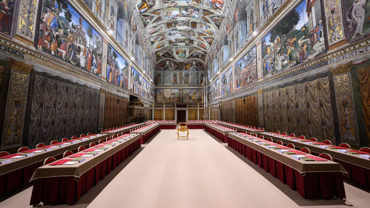 Conclave: como o sigilo e isolamento será garantido na Capela Sistina?