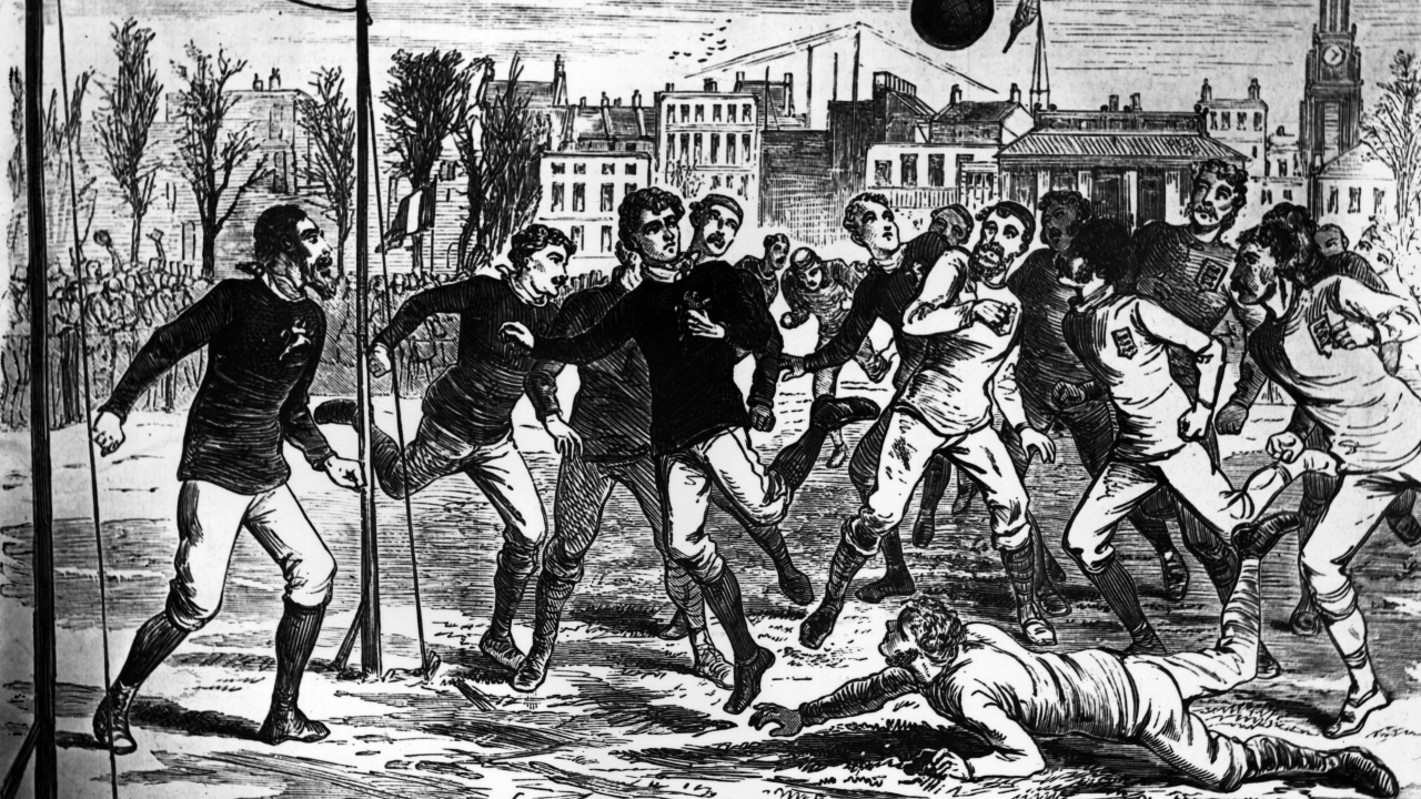 Campo de futebol mais antigo do mundo é descoberto na Escócia
