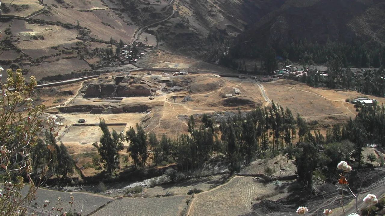 Especialistas descobrem ‘sala das drogas’ em sítio arqueológico inca