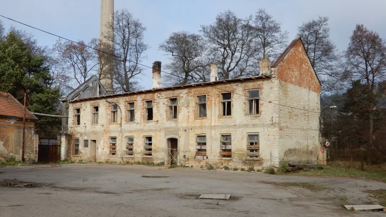 Fábrica onde Oskar Schindler salvou 1.200 judeus é inaugurada como museu