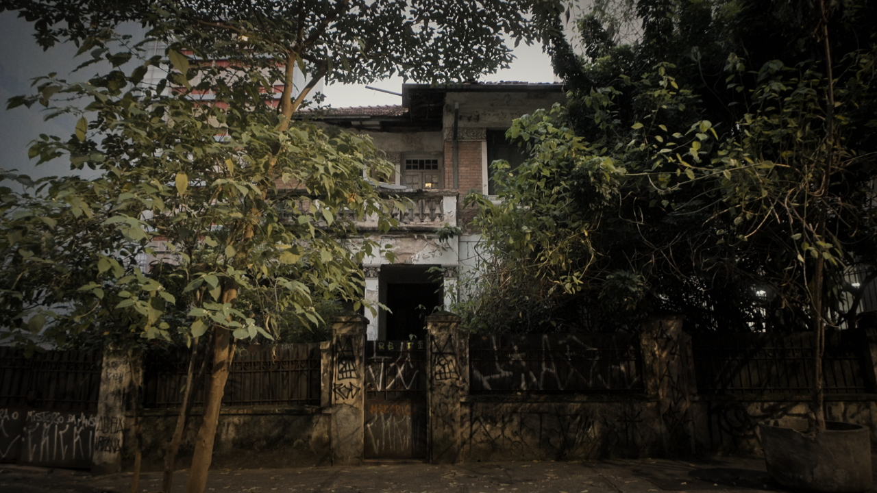 5 coisas para saber antes de assistir ‘A Mulher da Casa Abandonada’