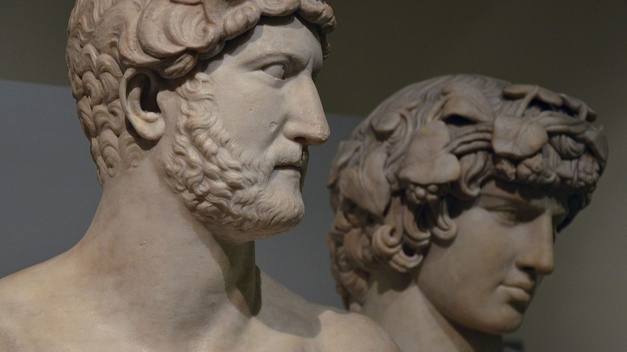Antínoo: O amante gay do imperador romano Adriano que virou divindade