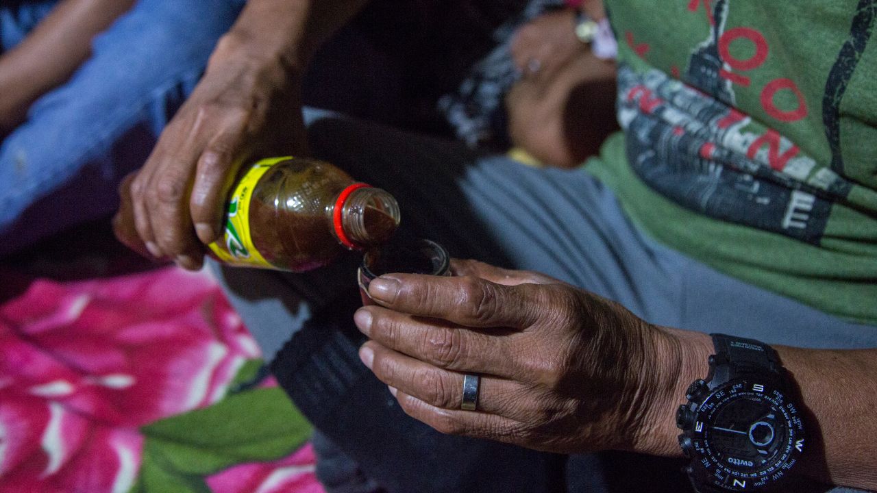 Turista americano morre após consumir ayahuasca em retiro espiritual no Peru