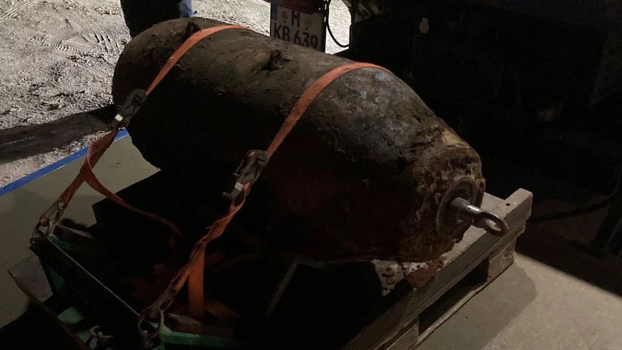 Bomba da Segunda Guerra é achada na Alemanha e força evacuação de 11 mil pessoas