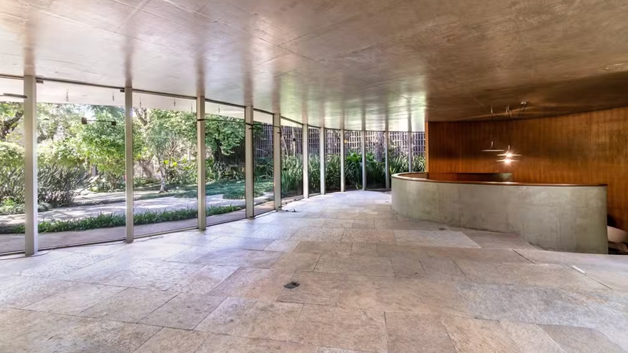 A única casa de Niemeyer em São Paulo está à venda por R$ 25 milhões