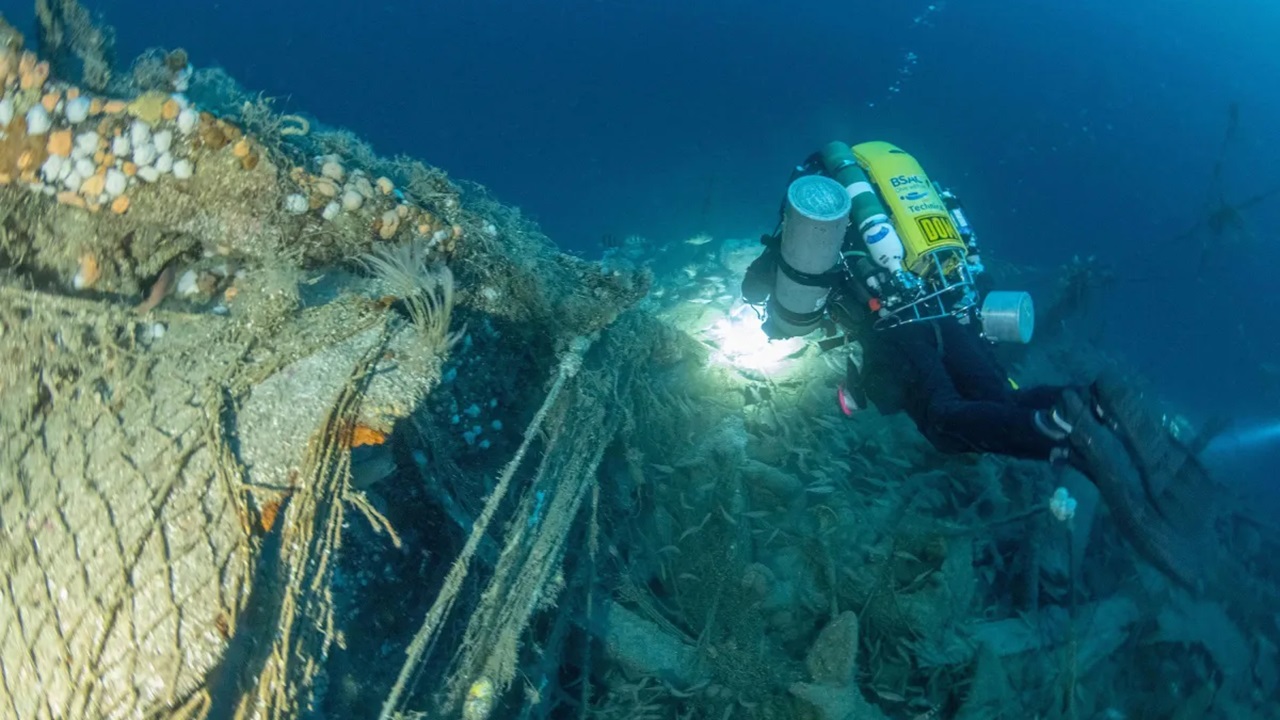 Navio ‘congelado no tempo’ é encontrado no fundo do mar após 140 anos