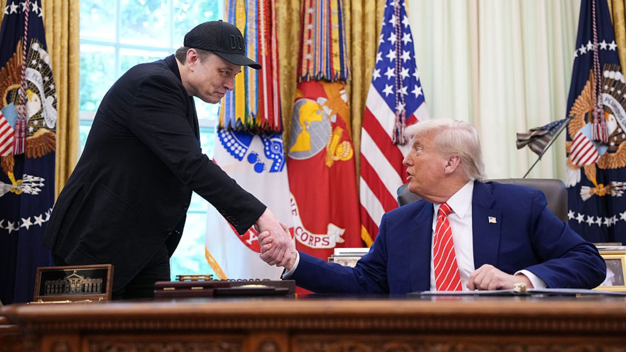 Elon Musk diz que nome de Trump consta nos ‘arquivos de Epstein’