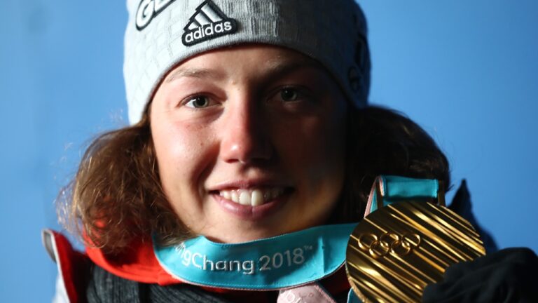 Medalhista olímpica alemã Laura Dahlmeier morre após acidente no Paquistão