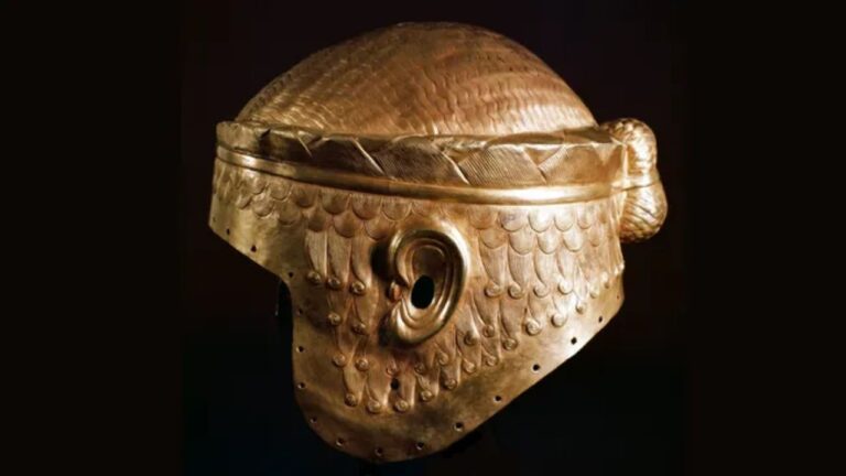 Capacete de ouro de Meskalamdug: uma relíquia sumeriana de prestígio e mistério