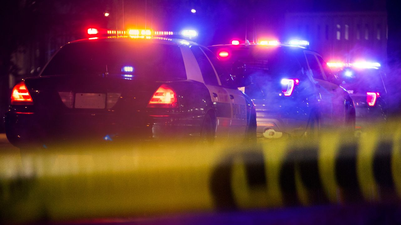 Menino de 11 anos morre baleado em brincadeira em Houston