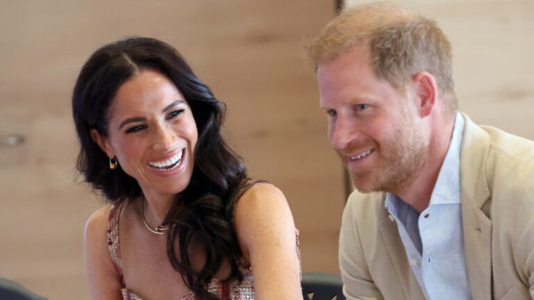 Harry e Meghan estariam elaborando plano para se reaproximar da família real