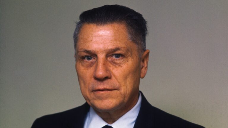 50 anos depois: As teorias que buscam desvendar o desaparecimento de Jimmy Hoffa